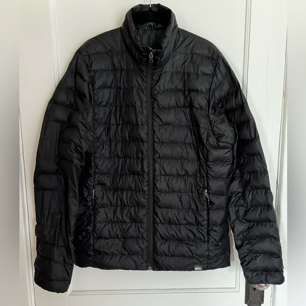 REI Down Jacket. Men’s size Large